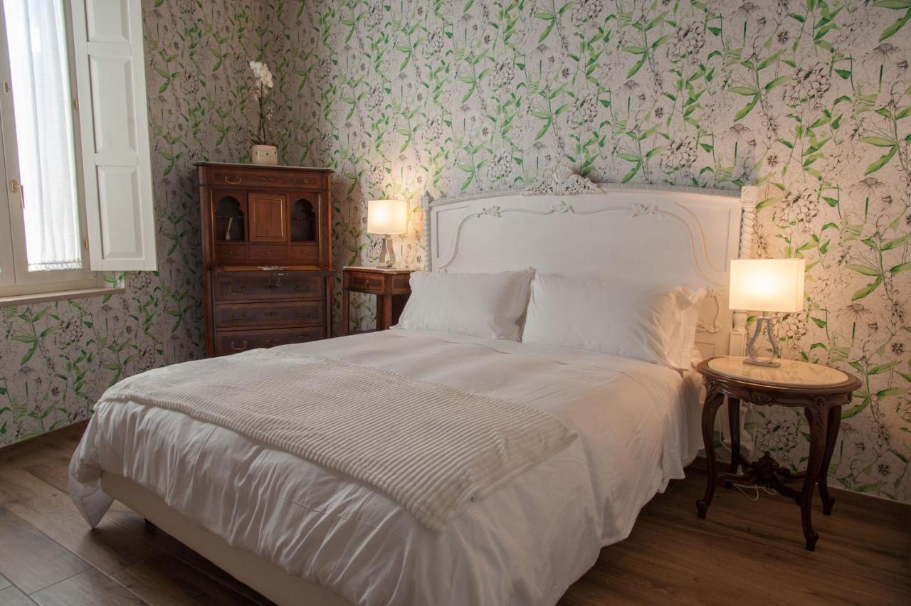 La Soffitta Covelli Bed and Breakfast Trani Εξωτερικό φωτογραφία