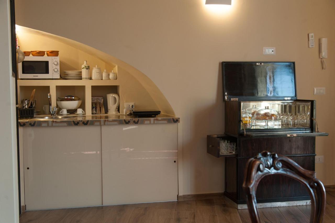 La Soffitta Covelli Bed and Breakfast Trani Εξωτερικό φωτογραφία