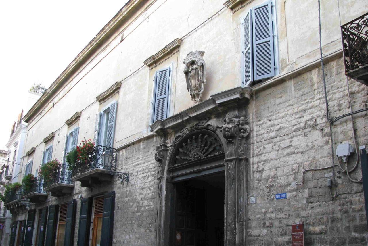 La Soffitta Covelli Bed and Breakfast Trani Εξωτερικό φωτογραφία